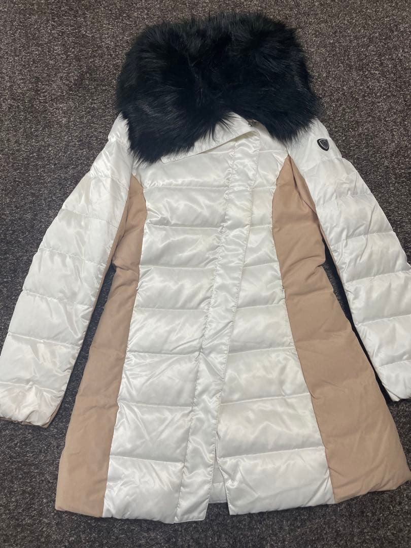 EMPORIO ARMANI EA7（アルマーニ）ダウンコート　ロング　L